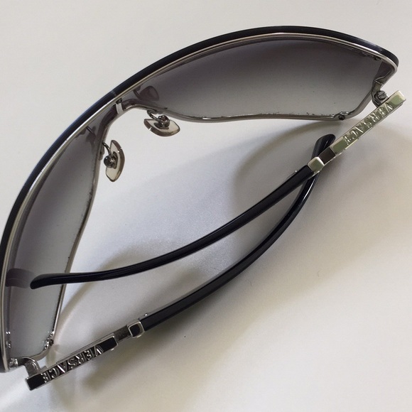 Versace Sunglasses - Picture 8 of 8